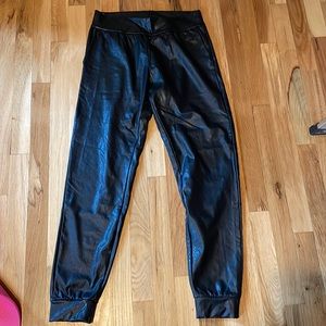Commando faux leather joggers